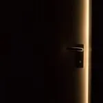 Papaiz Storm Door Lock?